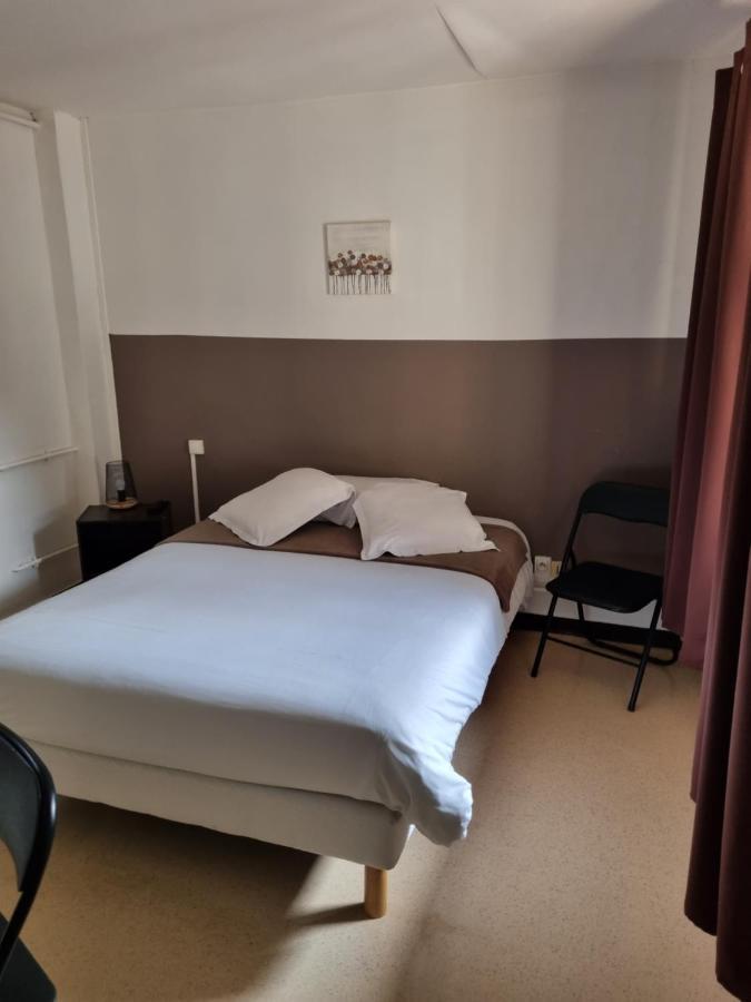 Hotel Du Commerce Terres-de-Caux المظهر الخارجي الصورة